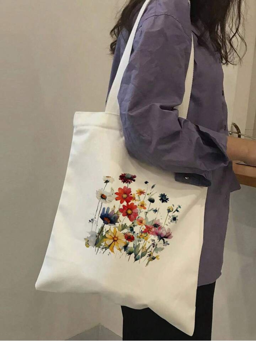 Canvas Floral Tote Bag in White - Stylish Everyday Bag